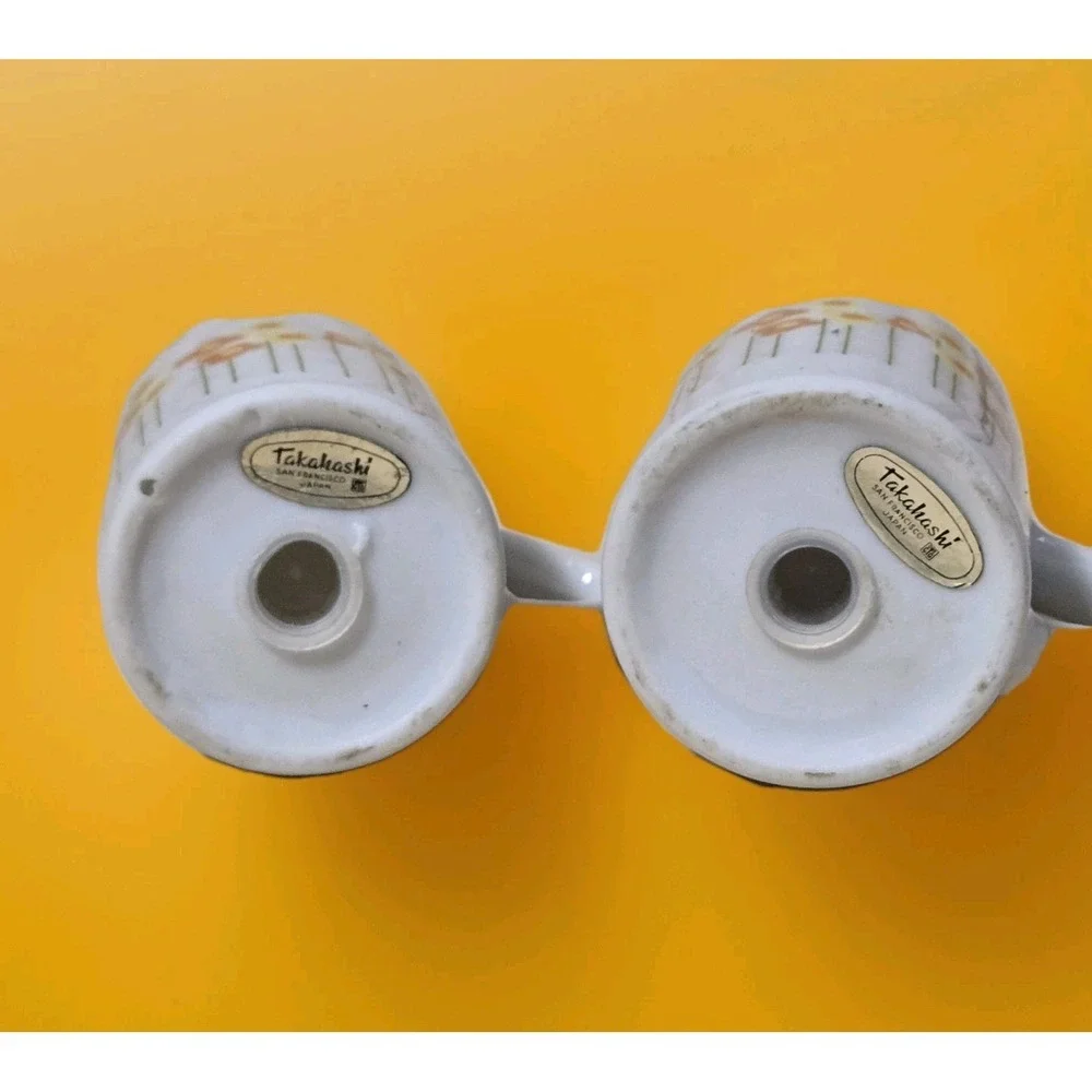Vintage Salt & Pepper Shakers Japan Takahashi Orange Yellow Flower Daisy MCM ECU